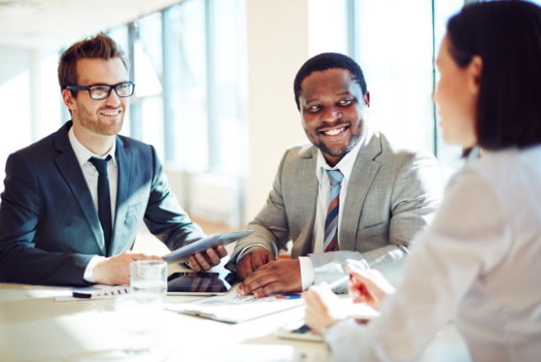 Employees during an incentivized hiring process using rewards.